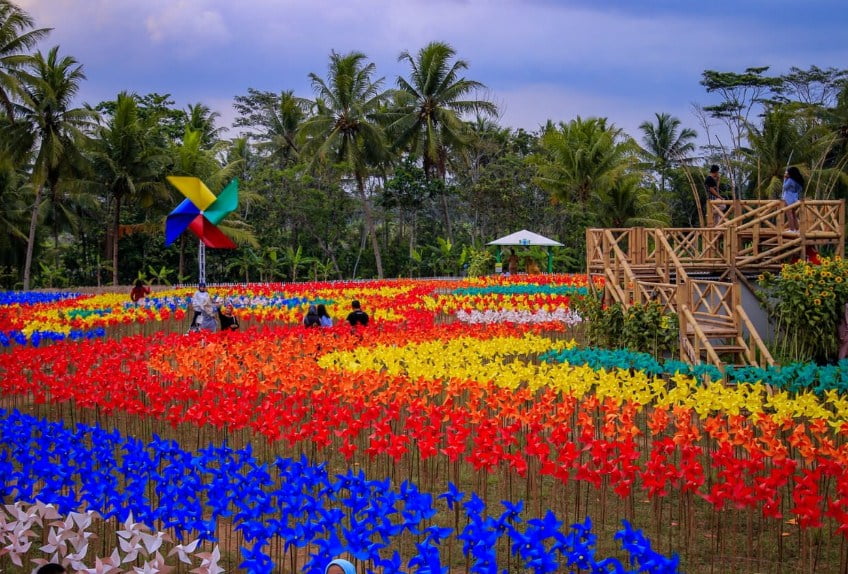 Bumi Kitiran, Wisata Murah Meriah dan Paling Intagramable di Kota Malang Jawa Timur