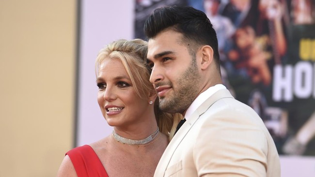 Akhirnya Artis Britney Spears dan Sam Asghari Resmi Bercerai
