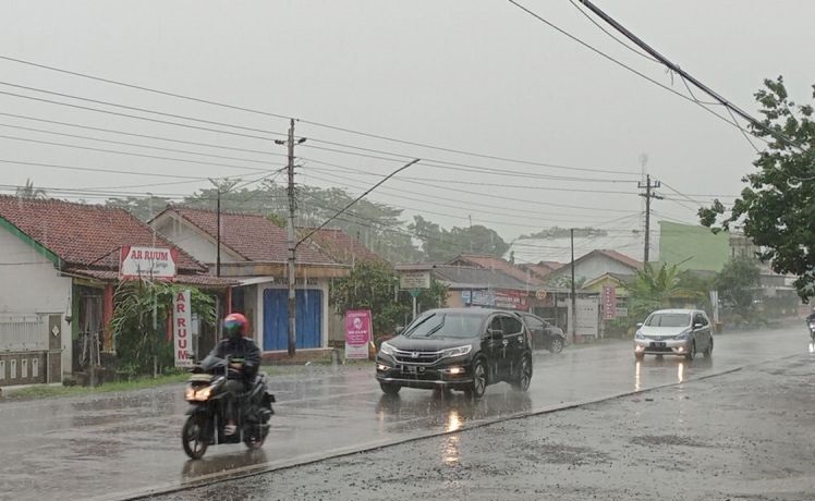 Beberapa Hari Diguyur Hujan, Suhu Udara di Pekanbaru dan Wilayah Riau Turun Drastis