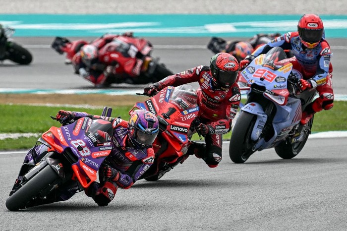 Hasil Sprint Race MotoGP Malaysia 2024: Jorge Martin Pertama, Bagnaia Terjatuh