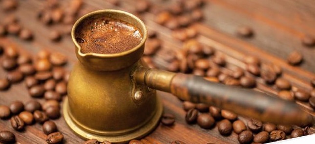 Kopi Yunani: Rahasia Umur Panjang dari Zona Biru