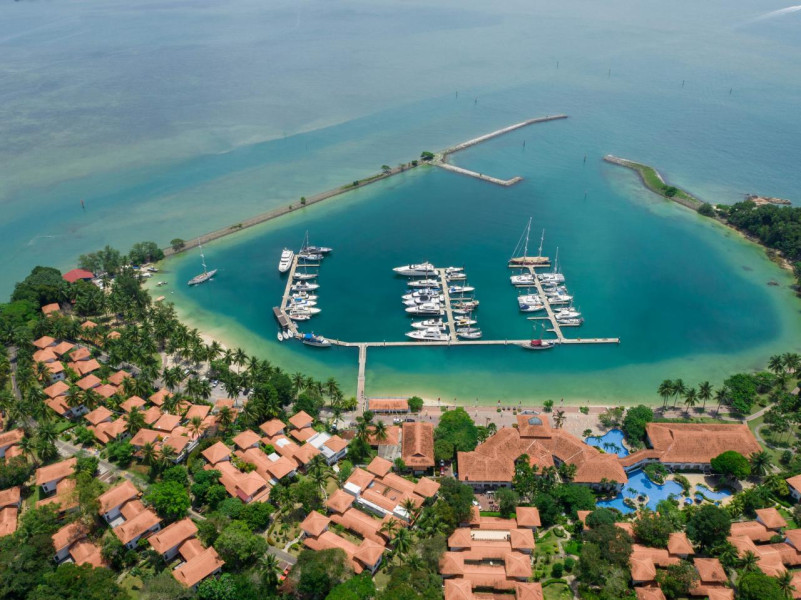 Menikmati Keindahan Pantai Tercantik di Batam dari Nongsa Point Marina & Resort