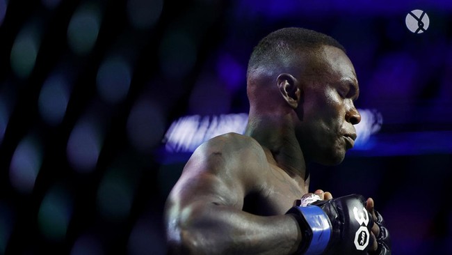 UFC 305: Diejek Du Plessis Saat Perang Kata, Emosi Adesanya Meluap Sampai Menangis
