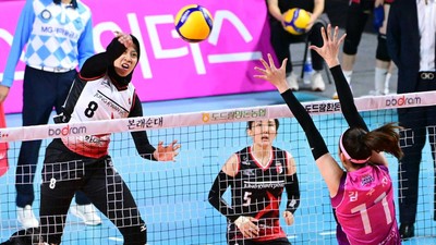 Apa Beda Opposite Hitter dan Outside Hitter dalam Bola Voli? Berikut Ulasan Lengkapnya