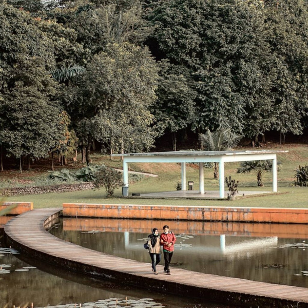 Kebun Raya Cibinong: Wisata Alam di Kota Bogor yang Tak hanya Ramah Anak, Tapi Juga Ramah Isi Dompet!