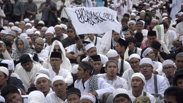 Besok Senin, Rizieq Shihab akan Pimpin Reuni 212 di Monas Jakarta