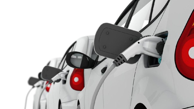 Kenapa Hampir 50 Persen Pembeli Mobil Listrik Ingin Kembali ke Mobil Bensin?