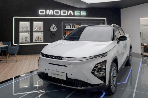Bukti Mobil Listrik China Diminati: Chery Omoda E5 Sudah Terjual 3.000 Unit!