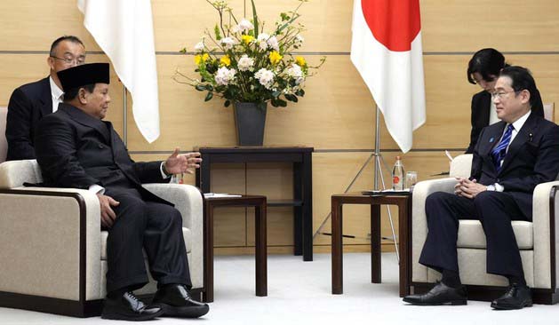 Belum Resmi Presiden, Kunjangan Prabowo ke China dan Jepang Dianggap Janggal
