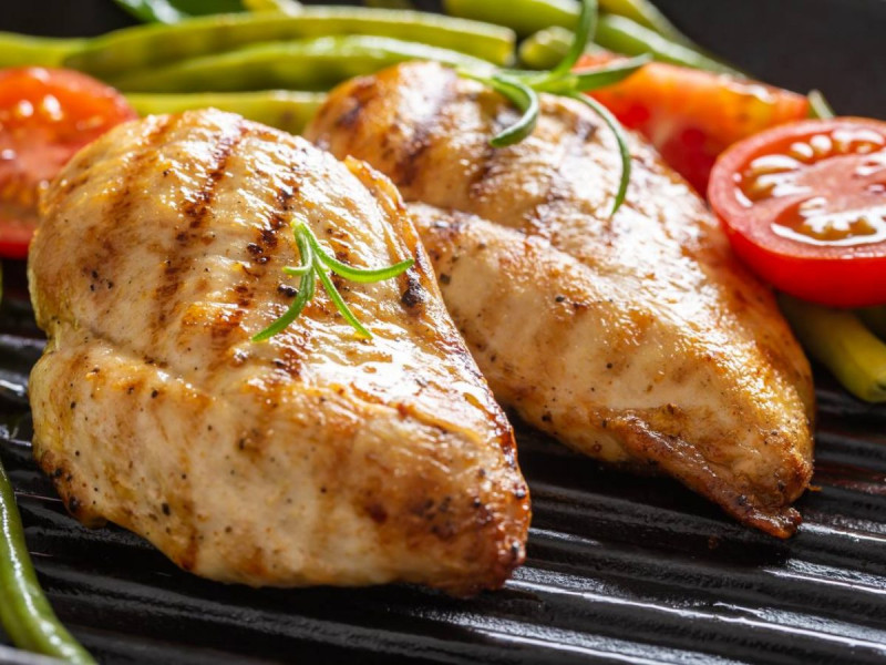 Konsumsi Dada Ayam Saja Bisa Manjur untuk Program Diet, Ini Kata Ahli Kesehatan!