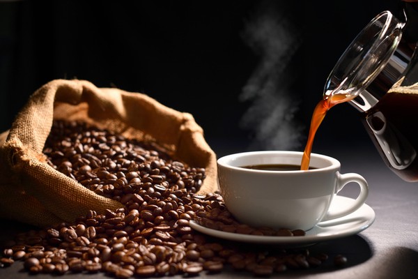 Ingat Bos, Berikut Ini 5 Waktu Terlarang Minum Kopi: Ini Alasan Medisnya!