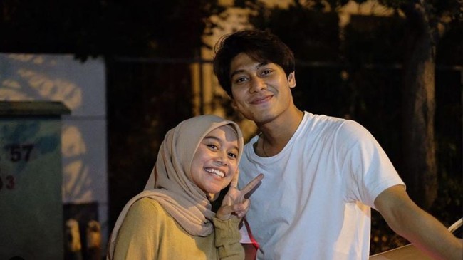 Kado Ultah Istimewa untuk Rizky Billar: Lesti Kejora Hamil Anak Kedua
