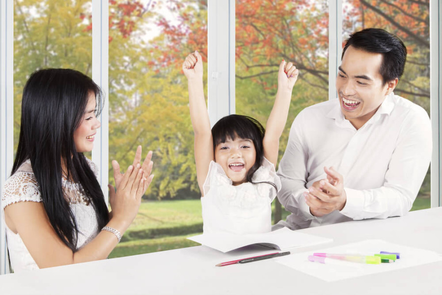 Jangan Asal-asalan Memuji Anak, Berikut Seni Memuji Biar Anak Lebih Percaya Diri