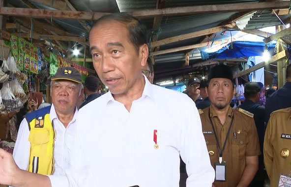 Jokowi Pastikan 4 Menterinya Hadir di Sidang MK, Minta Sri Mulyani & Risma Kupas Habis Soal Bansos