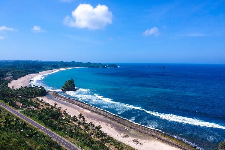 Pesona Pantai Parang Dowo Malang: Permata Tersembunyi di Pesisir Selatan Jawa Timur