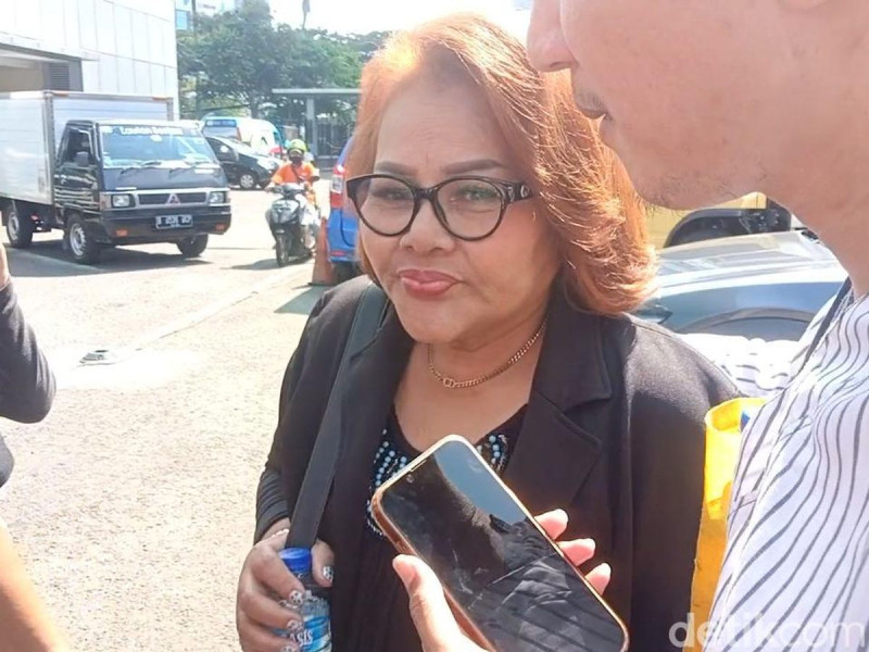 Dijenguk Ibunya Usai Ditangkap Polisi Gegara Sabu, Virgoun: Maaf Bunda, Aku Nakal!