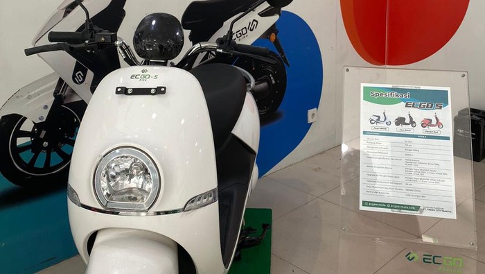 Wow, Motor Listrik Ini Dijual Cuma Rp 2,9 Juta: Tertairik Beli?