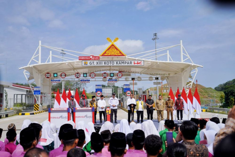 Lima Tahun Habiskan Anggaran hingga 4,8 Triliun, Jokowi Akhirnya Resmikan Tol Bangkinang-XIII Koto Kampar