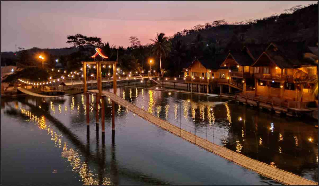 Adakah yang Lebih Sempurna, Selain Menikmati Keindahan Danau Lemona Sambil Nyicip Kuliner Sunda?