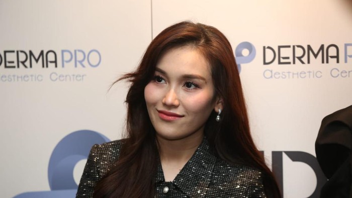 Ayu Ting Ting Buka-bukaan Soal Putus Pertunangan dengan Lettu Fardhana
