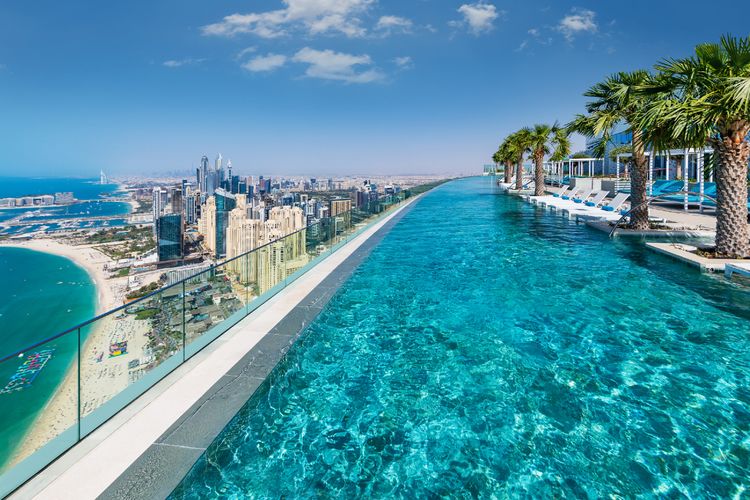 Arab Saudi Siap Bangun Infinity Pool, Panjangnya Capai Hampir Setengah Kilo Meter